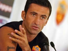 Il calciatore Panucci: io, di destra e per i gay