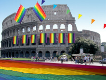 Roma Pride: va in scena il matrimonio