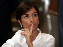 Le domande sulle trans spiazzano la ministra Carfagna