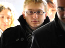 Omicidio di Garlasco. Dal PC di Alberto spunta materiale gay