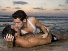 Yehonathan: da Israele agli Usa per diventare icona gay - israele gayBASE - Gay.it