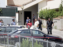 Trans cacciate dai condomini: “Turbano moralità del palazzo”