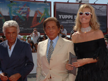“Valentino – L’Ultimo Imperatore” a due passi dall’Oscar