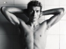 Datolo: guai in vista per le foto hot su Romeo Mag