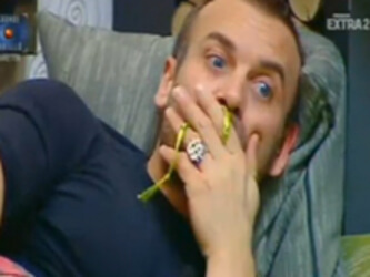 Massimo bestemmia in tv e il Codacons lo vuole fuori dal Gf