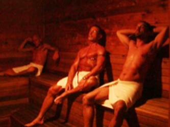 Portavano droga destinata alle saune: arrestati due corrieri - marijuana saunaBASE 1 - Gay.it