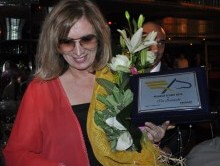 Premiate da Arcigay Iva Zanicchi e Lella Costa - pegasooro2010BASE 1 - Gay.it