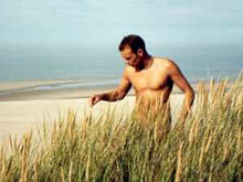 Pieve: la spiaggia delle polemiche - pieveBASE 1 - Gay.it