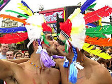 Era la notte del 28 giugno... - stonewallinnBASE 1 - Gay.it