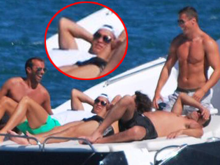 Ronaldo, dopo il locale gay in una nave di soli uomini