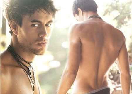 Enrique Iglesias: "Nudo con gli amici faccio cose stupide" - iglesias nudoBASE - Gay.it