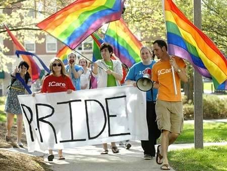 Roma 2: Campus X toglie i filtri, accessibili i siti gay