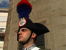Stupro dei Carabineri, il vigile si difende: "sono gay" - carabiniereomofoboBASE - Gay.it