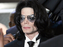 "Michael Jackson era castrato" - jacko omo matrimonioBASE - Gay.it