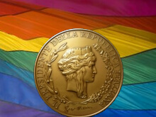 Napolitano conferisce medaglia di bronzo ad Arcigay Trieste - medaglia triesteBASE - Gay.it