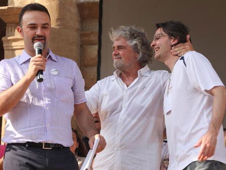 Grillo a Vendola: “buson” e scoppia la polemica
