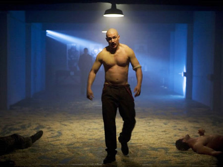 Ma quanto è gender quel pazzo criminale di “Bronson”
