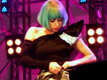 Lady Gaga manda in delirio il Circo Massimo