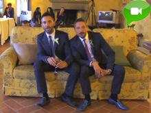 Gli ospiti al matrimonio gay si scatenano su “Celebration”