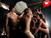 Il primo "making of" dei Dieux du Stade 2012 - Gay.it