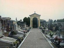 Insieme in vita, separati da morti - cimiteroloculiBASE - Gay.it