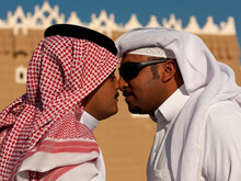 Gay arrestato in Arabia Saudita per appuntamento su Facebook