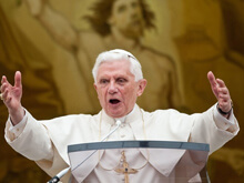 Così Ratzinger chiese a Napolitano: "Bloccate le unioni gay" - ratzinger napolitanoBASE - Gay.it