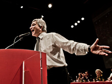 Vendola parla di nozze gay ma poi precisa: trovare “sintesi”