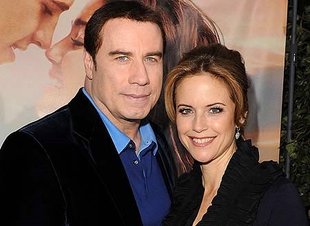 Travolta ebbe relazione gay con suo pilota negli anni ’80