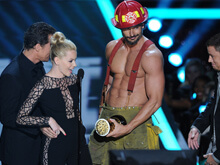 Mtv Movie Awards, sexy show di Joe Manganiello