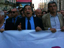 E anche il sindaco balla insieme ai 40mila del Palermo Pride - palermopride2012 corteoBASE - Gay.it