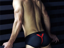 Arriva lo slip col push up per il fondoschiena