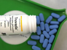 Gli Usa dicono sì al farmaco che previene l'Hiv - truvada BASE - Gay.it