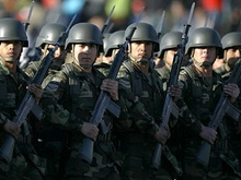 Niente gay, testimoni di Geova e poveri nell'esercito cileno - esercito cilenoBASE - Gay.it