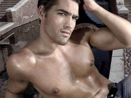 Dal GF al porno: Nando Colelli in “La bella e il porcone”