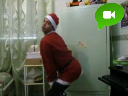 “Babbo Natale sexy” per Mino Franciosa in versione natalizia