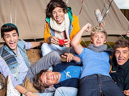Gli One Direction dicono no alla pubblicità dei condom - onedirection condomBASE - Gay.it