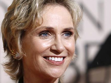 Jane Lynch: “Il coming out di Jodie Foster? A me fa tenerezza”