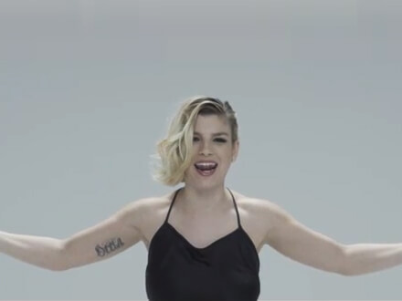 Emma Marrone pubblica “Amami” il singolo tratto dall’album “Schiena”