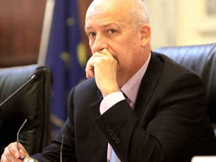 Bondi scuote il Pdl: “Matrimoni civili? Non sarebbe uno scandalo”