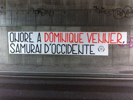 Casapound: striscioni in 50 città per onorare lo scrittore omofobo