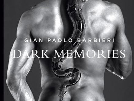 “Dark Memories”, a Milano gli intriganti nudi di Barbieri