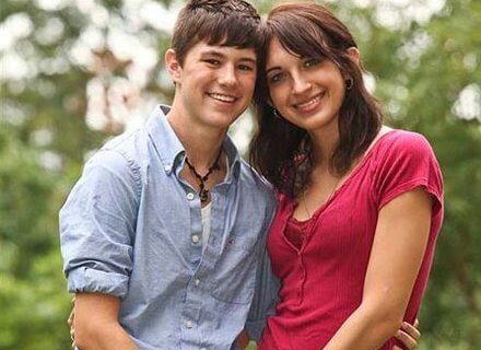 Arin e Kate, tenerissima storia d'amore di una coppia di giovani trans - coppia transBASE 1 - Gay.it