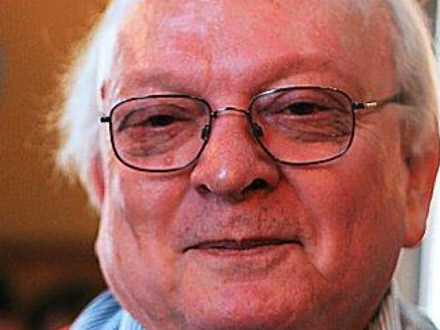 Il consiglio comunale di Verona sceglie l’omofobia e il razzismo