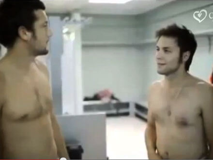 “Perché lo chiami frocio?” Il video spagnolo contro l’omofobia