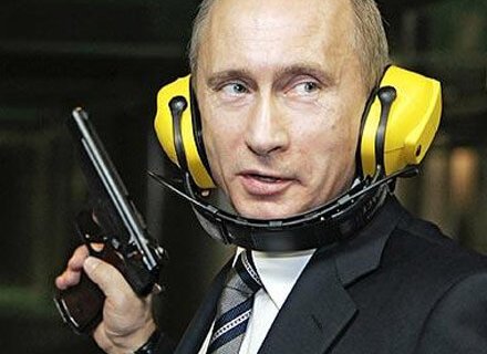 Putin tenta di smorzare i toni: "Incontrerò le associazioni gay" - putin associazioniBASE 1 - Gay.it
