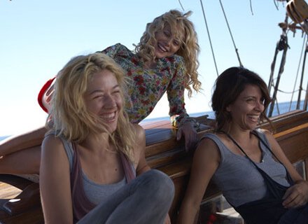 "Una piccola impresa meridionale", la famiglia alternativa di Papaleo - piccola impresa 1 - Gay.it