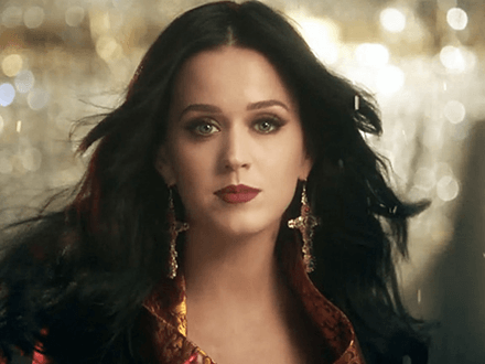 Unconditionally: arriva il nuovo video di Katy Perry