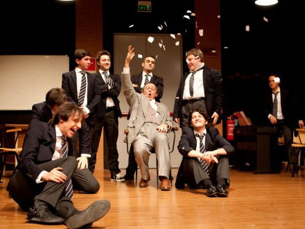 The History Boys: otto ragazzi e un professore in scena a Cascina - history boys 1 - Gay.it