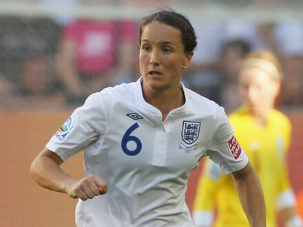 Coming out nel calcio: Casey Stoney è lesbica